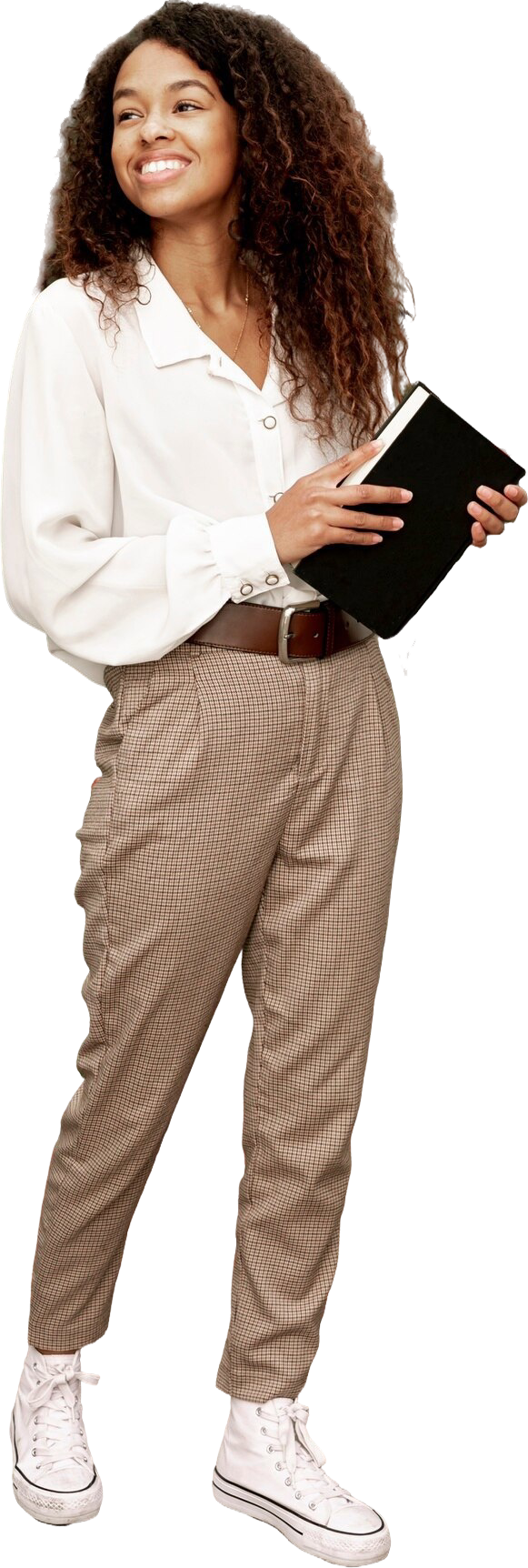 bela-jovem-segurando-um-livro-la-fora